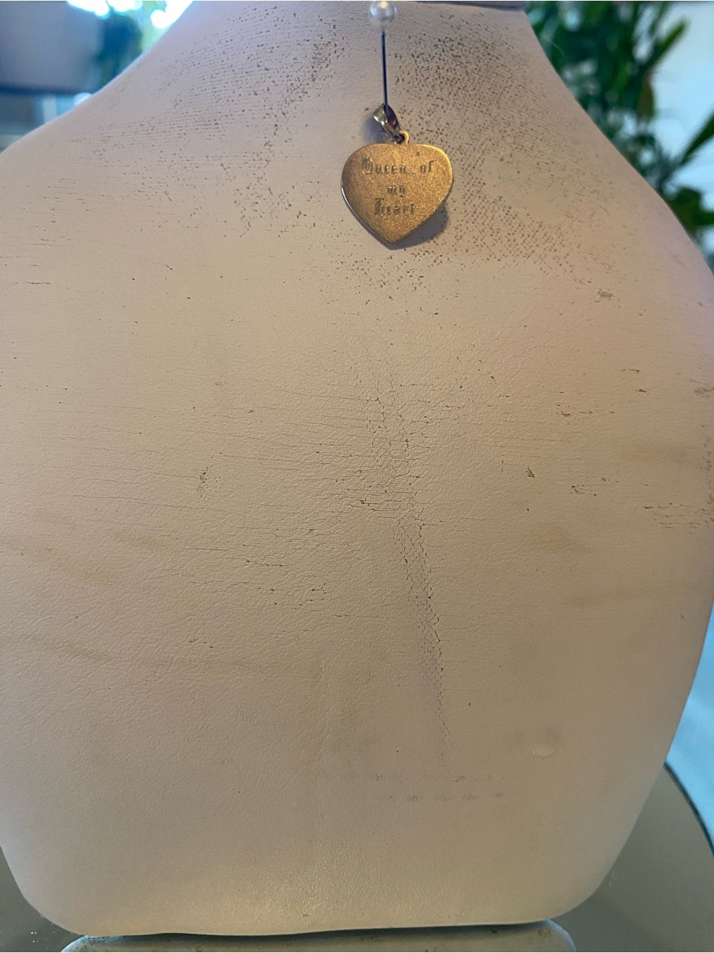 BEAUTIFUL 14K YELLOW GOLD “QUEEN OF MY HEART” PENDANT - Picture 8 of 9